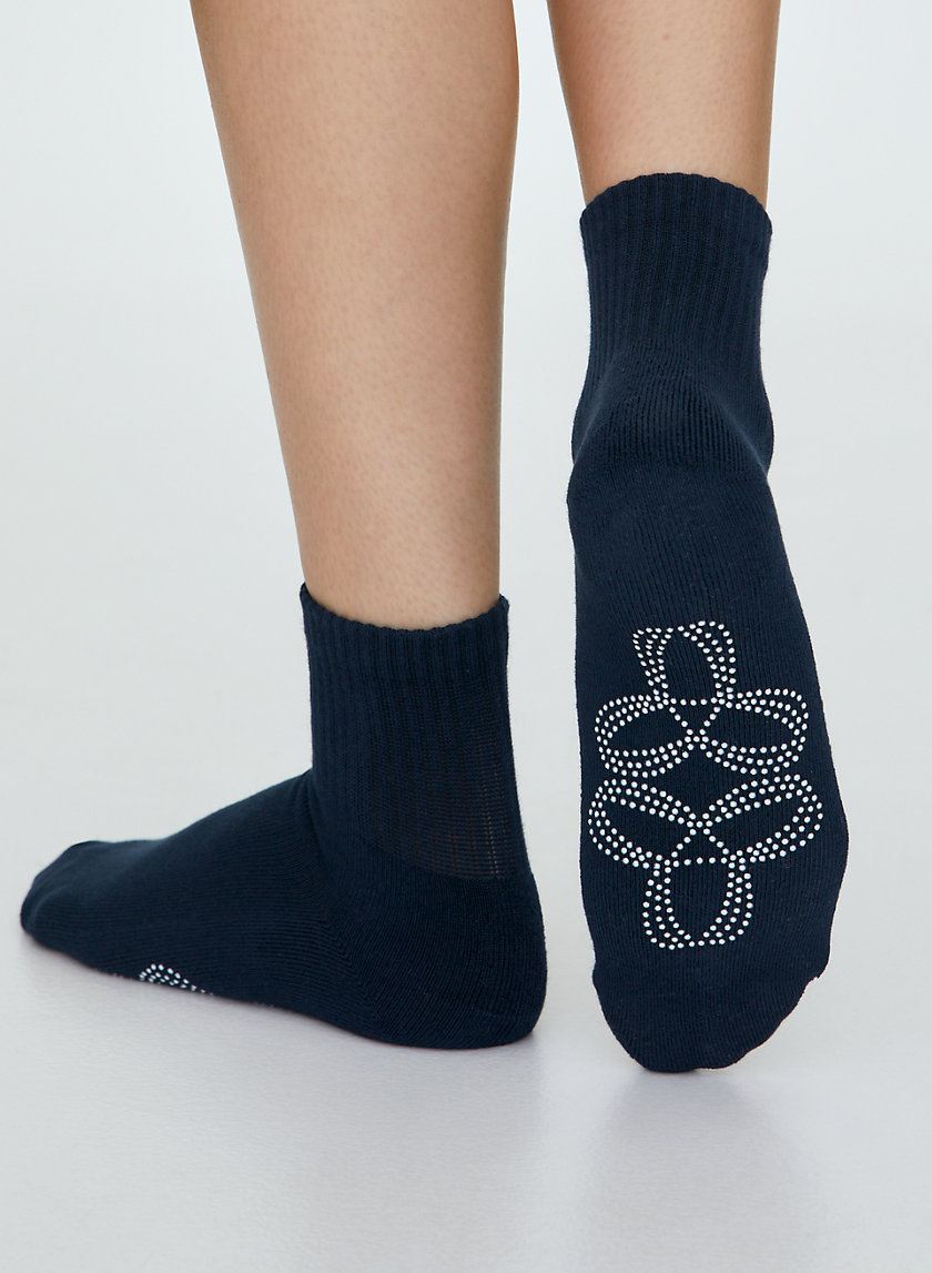 Tna BASE GRIP ANKLE SOCK Aritzia US