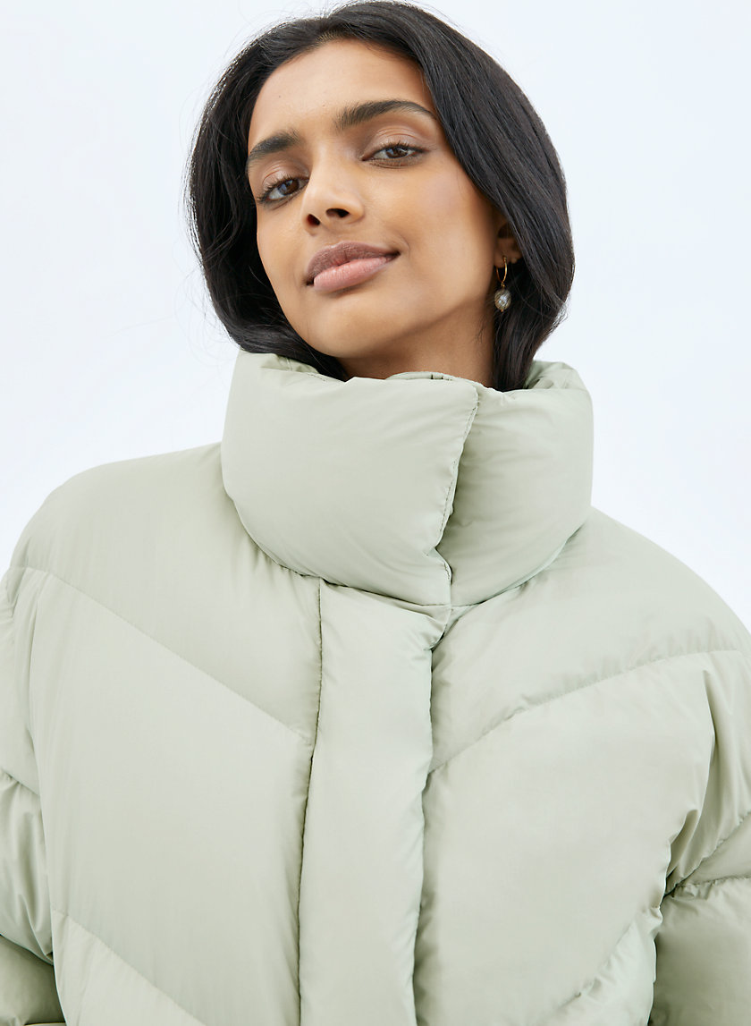 Wilfred THE CLOUD PUFF™ | Aritzia CA