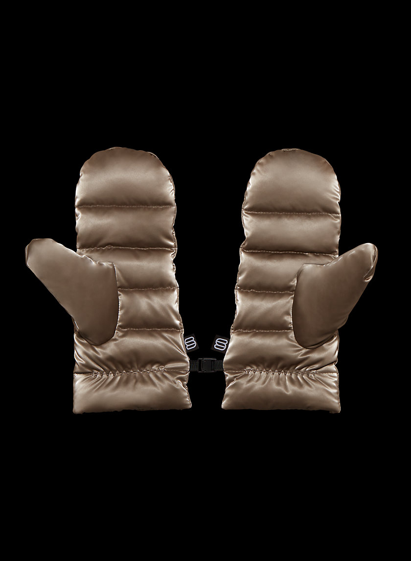 Super World™ THE SUPER PUFF™ MITTEN Aritzia CA