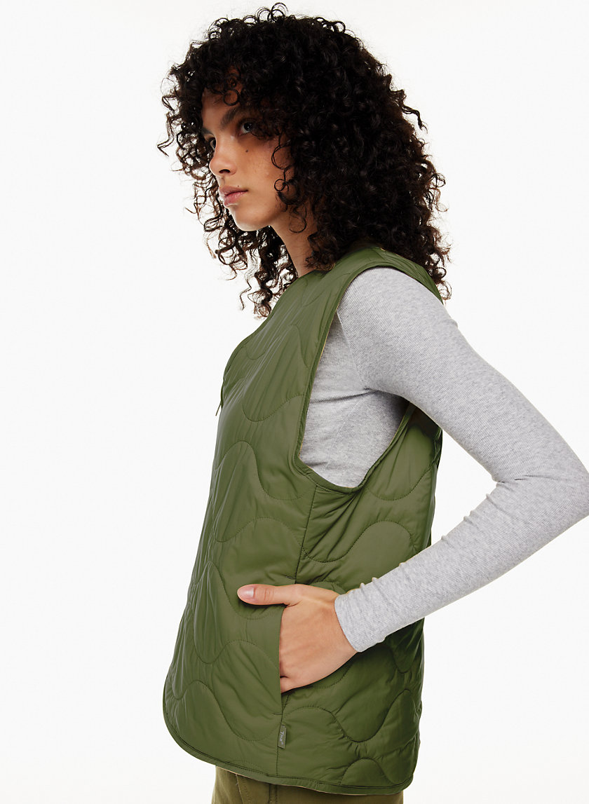 Tna RIVER VEST Aritzia CA