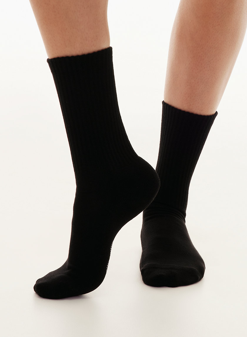 Tna BASE GRIP CREW SOCK 3-PACK | Aritzia INTL