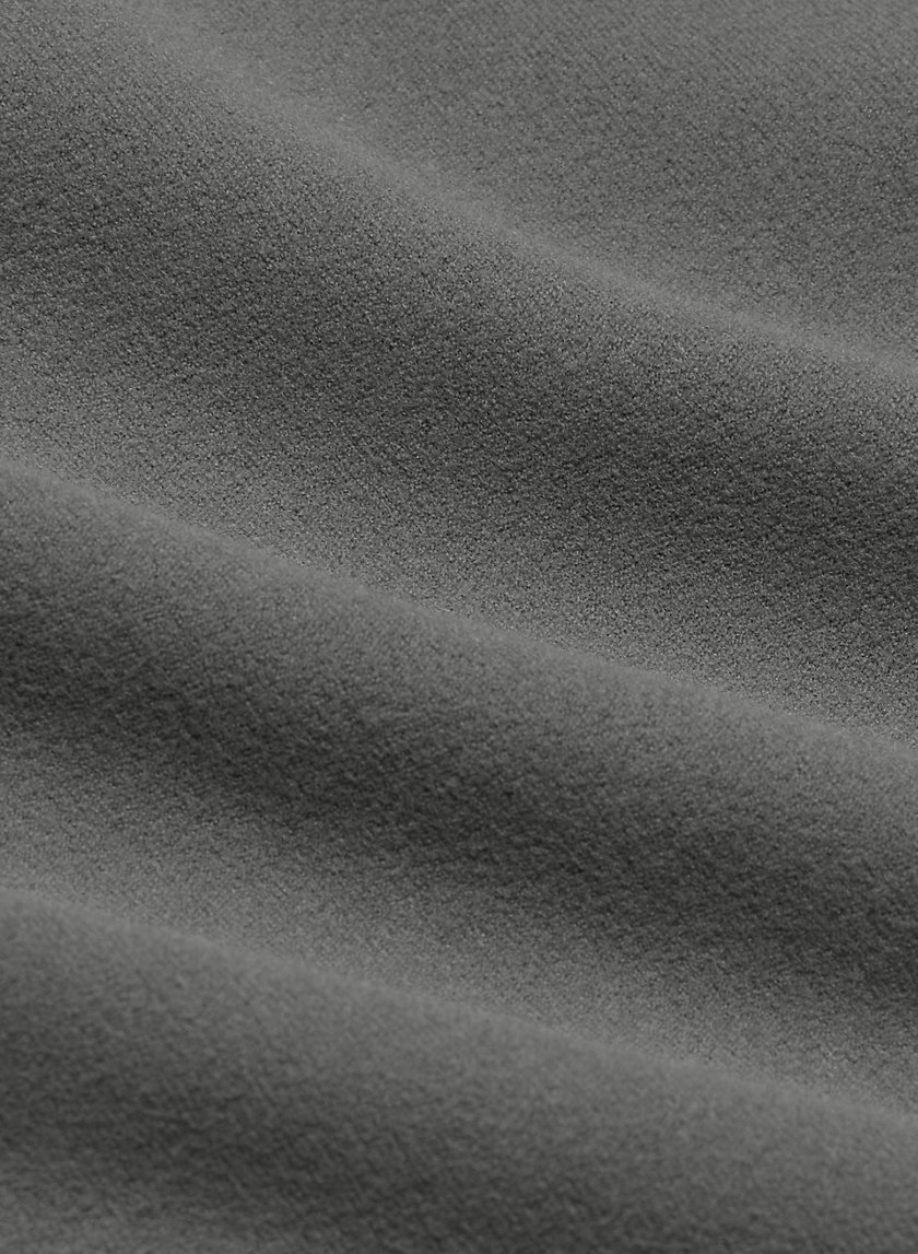 TnAction TNABUTTERâ¢ CHEEKY FLARE HI-RISE LEGGING | Aritzia INTL