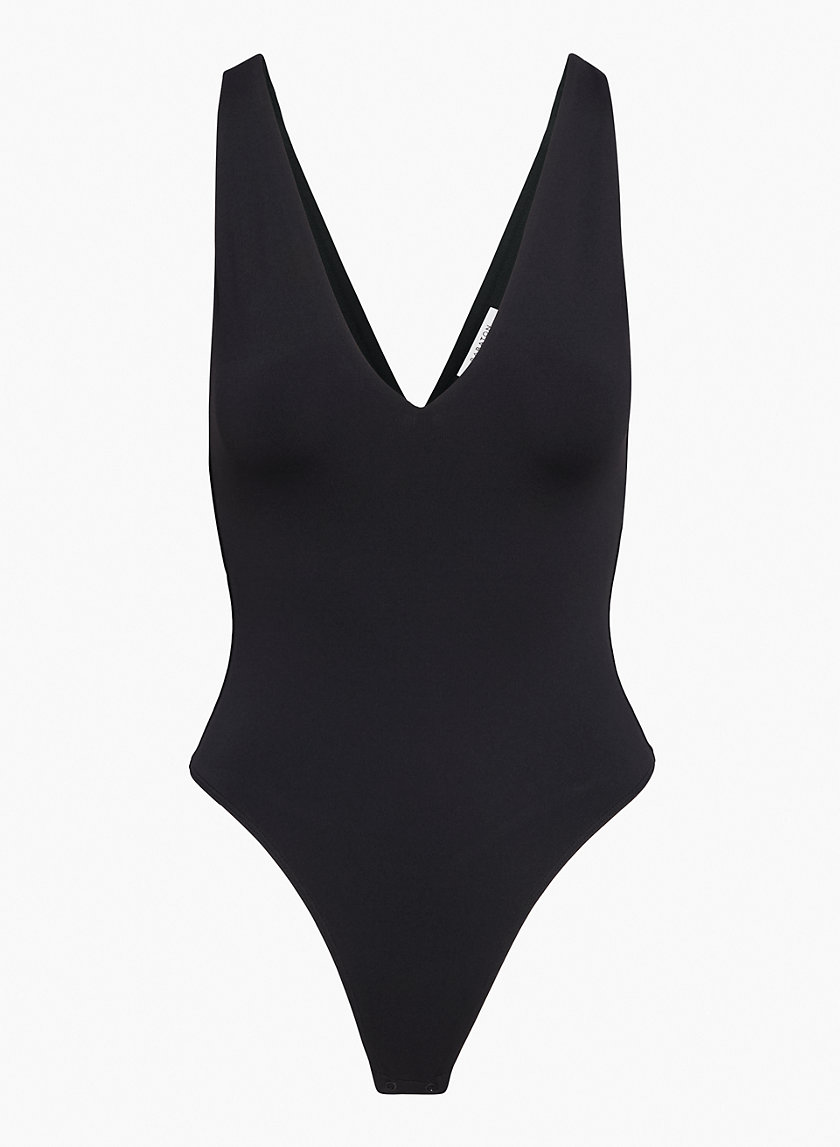 Babaton CONTOUR V-NECK BODYSUIT | Aritzia US