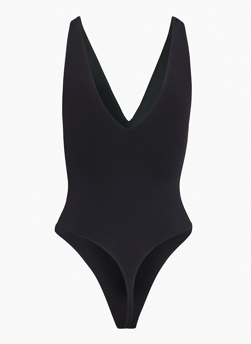 Babaton CONTOUR V-NECK BODYSUIT | Aritzia US