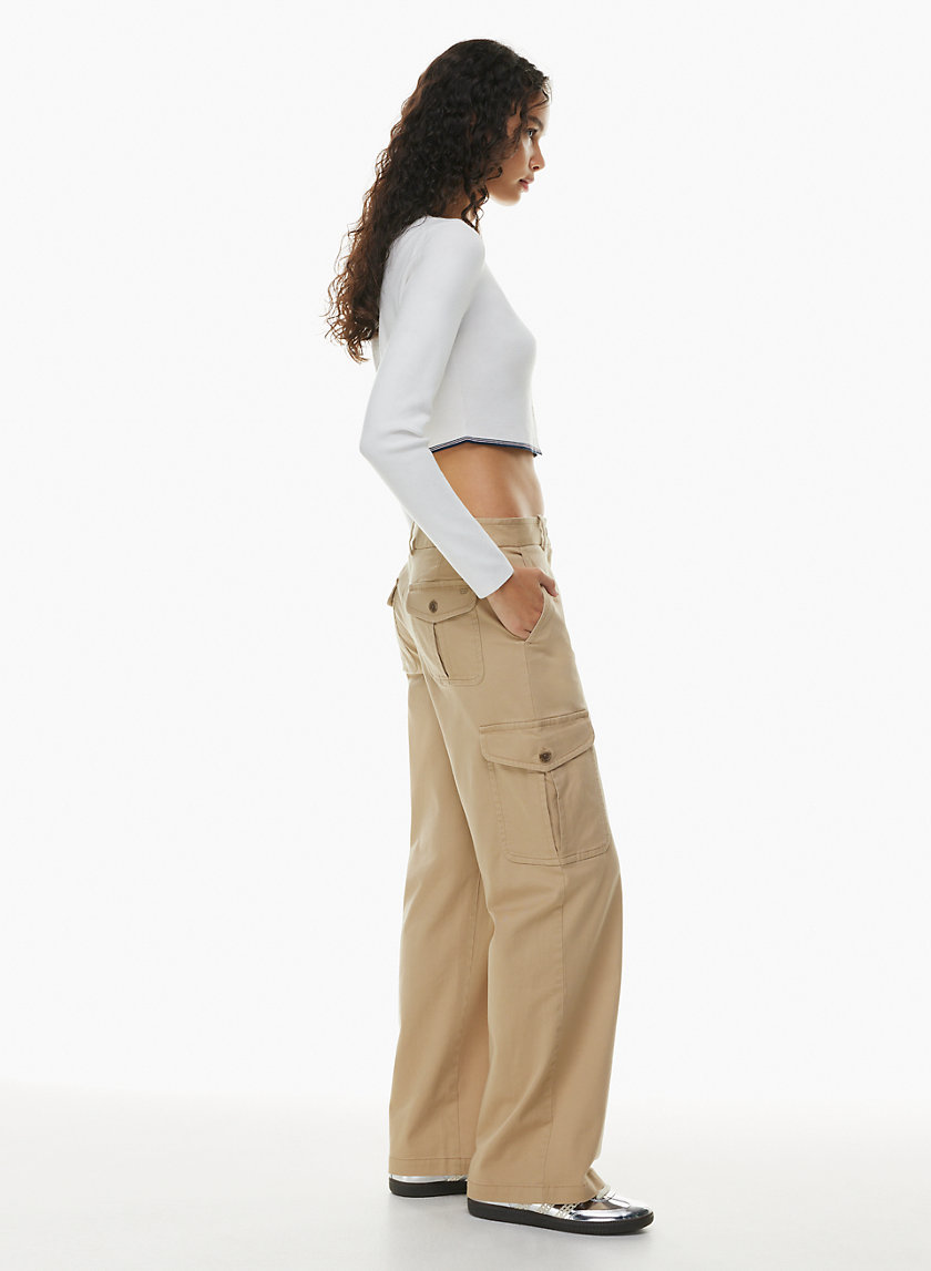 How To Add A Feminine Twist To Your Baggy Cargo Pants