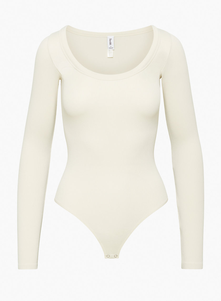 Essential Long Sleeve Scoop Neck Bodysuit | Graphite