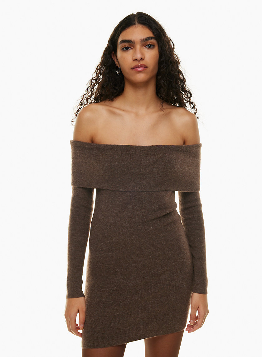 Wilfred off shop the shoulder dress