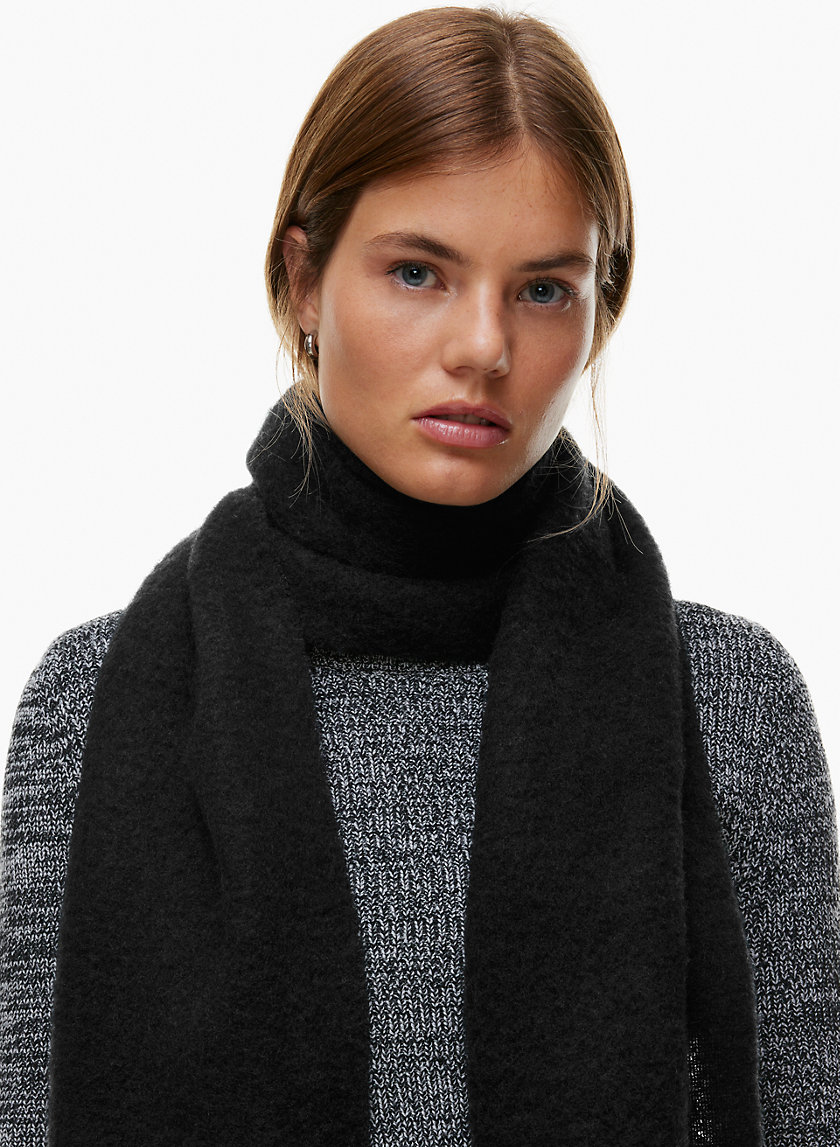 Wilfred GENEVA SCARF | Aritzia US