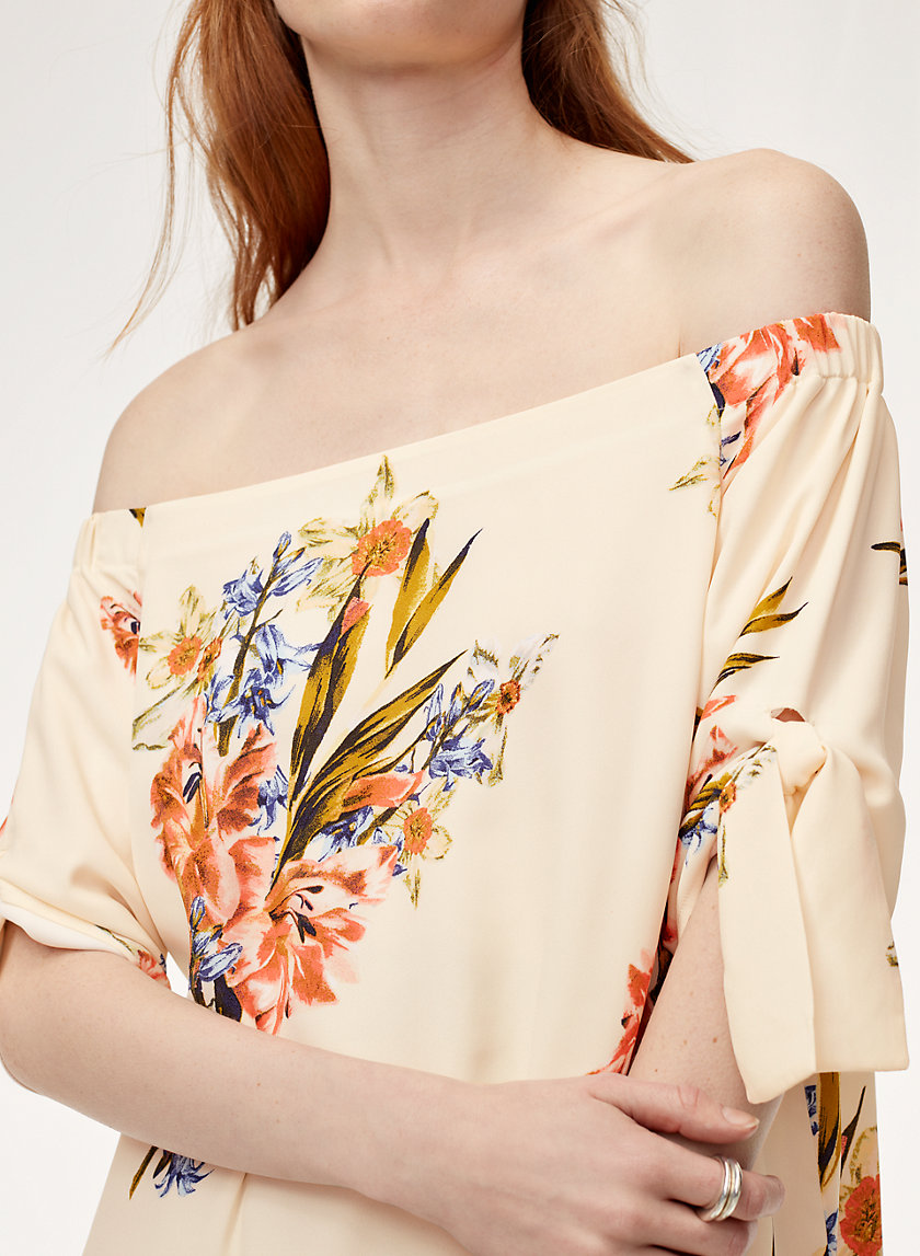 Babaton MALIK BLOUSE | Aritzia Babaton MALIK BLOUSE | Aritzia