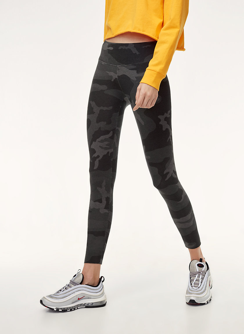 Tna EQUATOR LEGGING - CROP | Aritzia Tna EQUATOR LEGGING - CROP | Aritzia