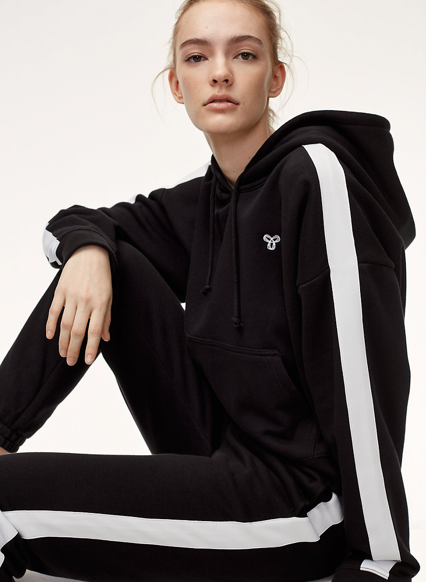THE SLIM SWEATPANT THE SLIM SWEATPANT