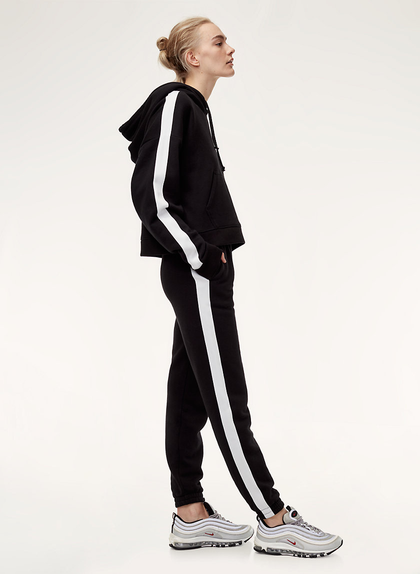 THE SLIM SWEATPANT THE SLIM SWEATPANT