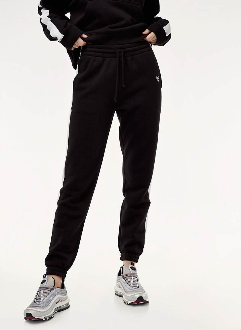 THE SLIM SWEATPANT THE SLIM SWEATPANT