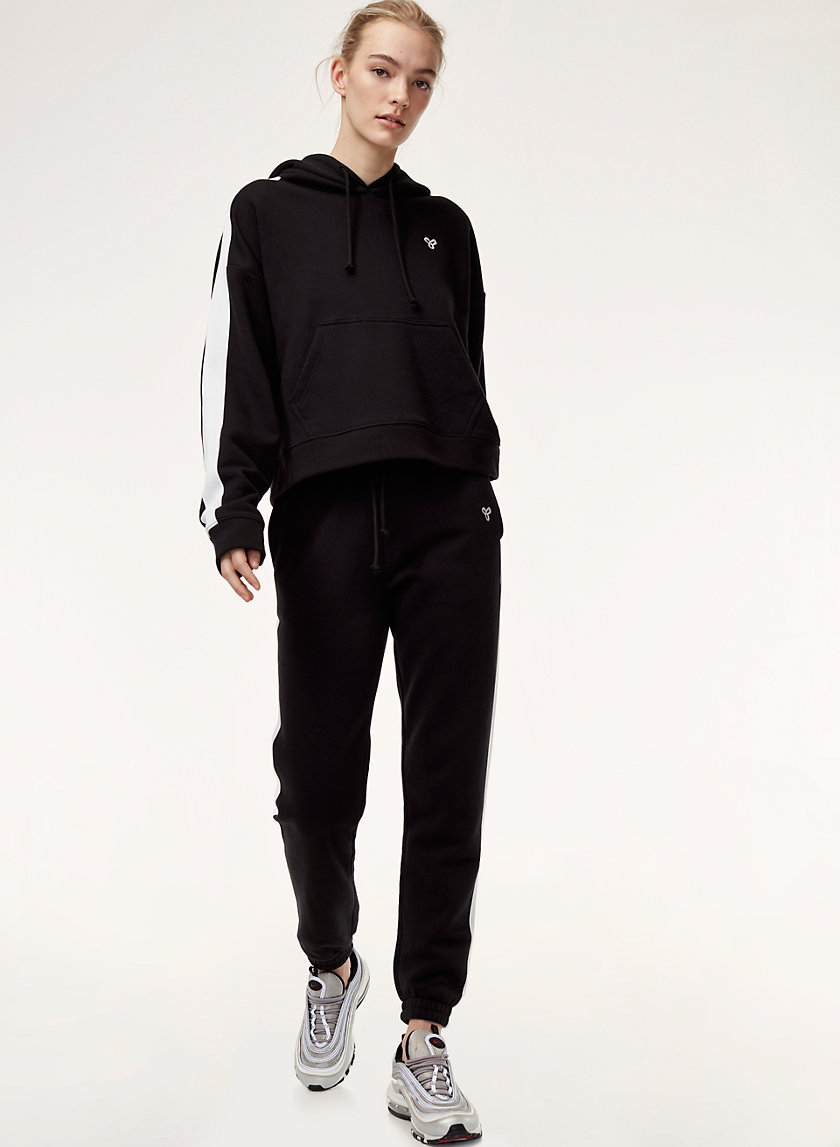 THE SLIM SWEATPANT THE SLIM SWEATPANT