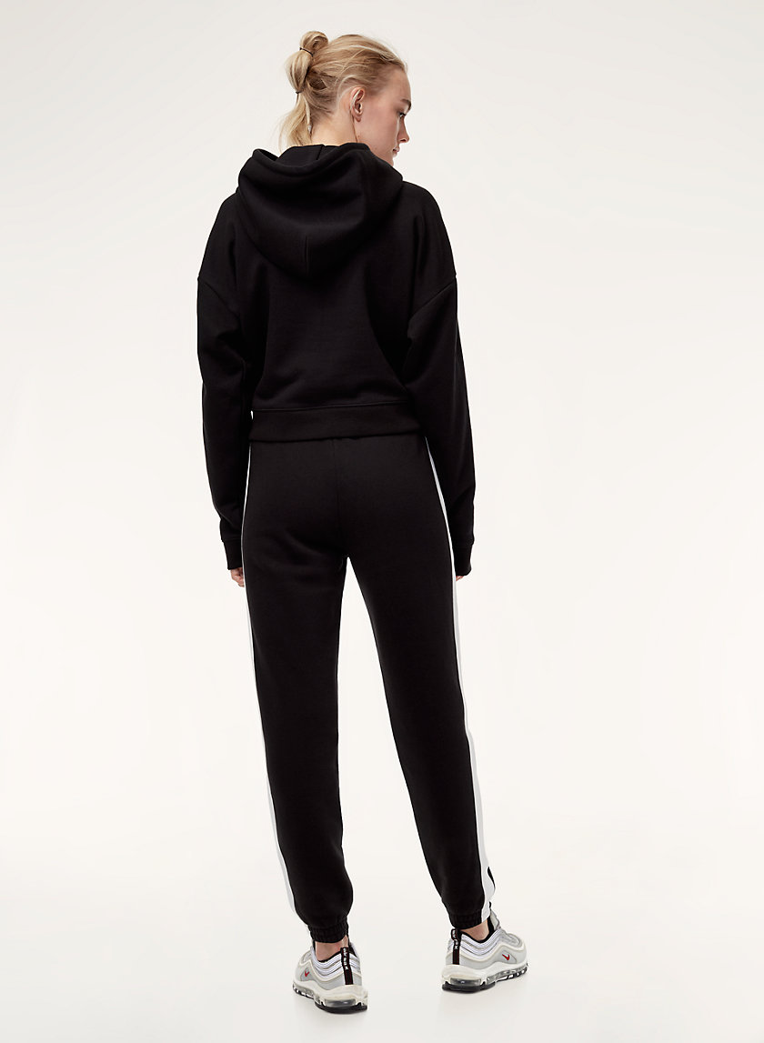 THE SLIM SWEATPANT THE SLIM SWEATPANT