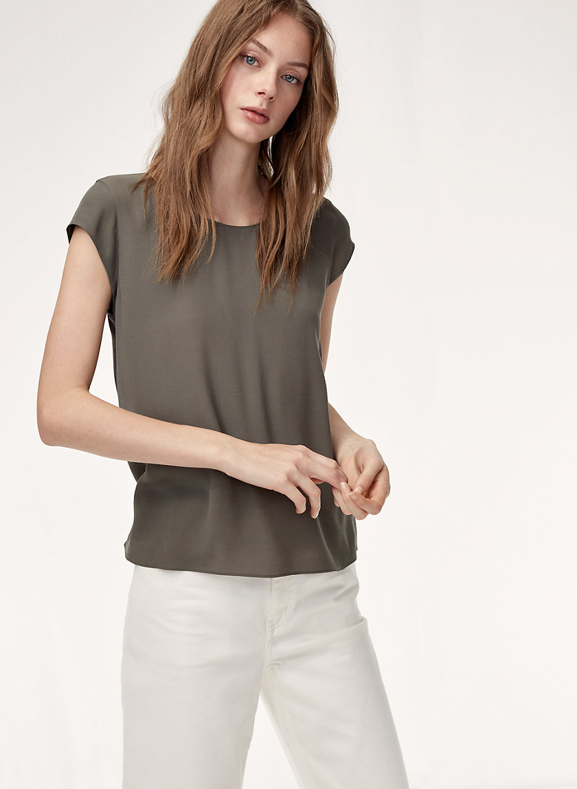 Wilfred Free JULIGER BLOUSE | Aritzia Wilfred Free JULIGER BLOUSE | Aritzia