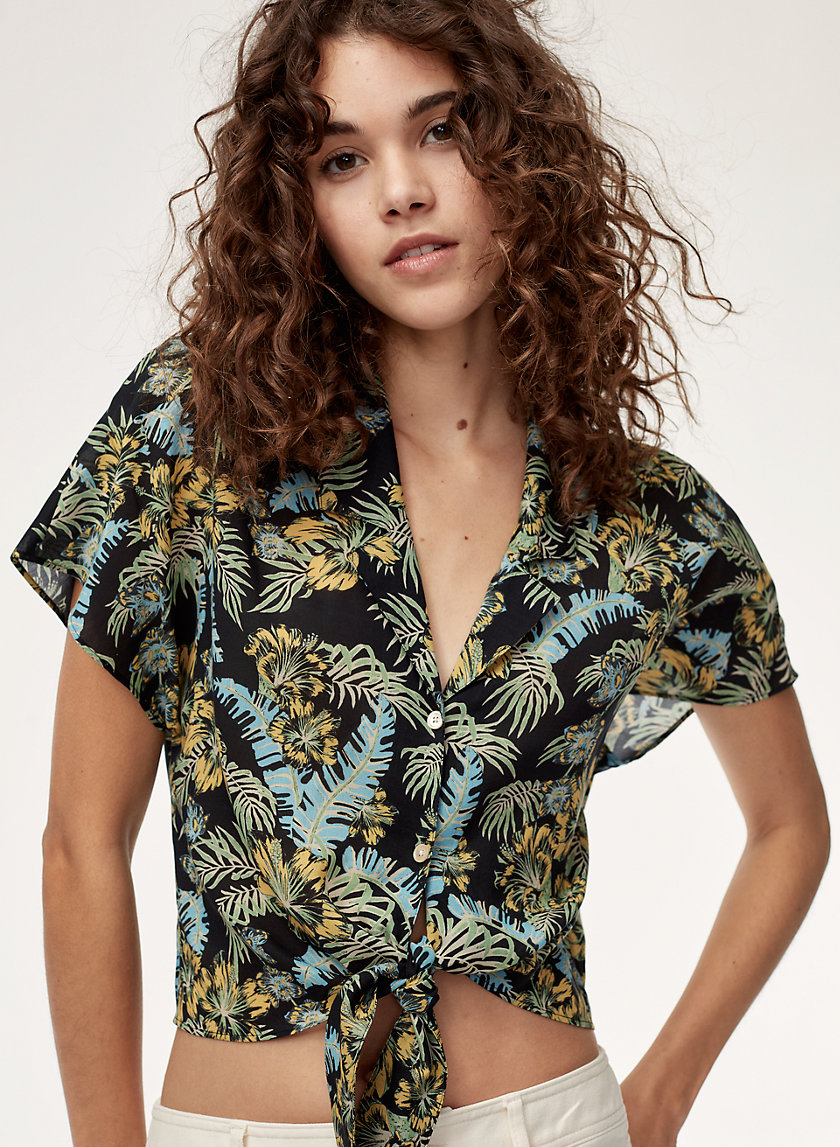 Wilfred Free THE TIE-FRONT BLOUSE | Aritzia Wilfred Free THE TIE-FRONT BLOUSE | Aritzia