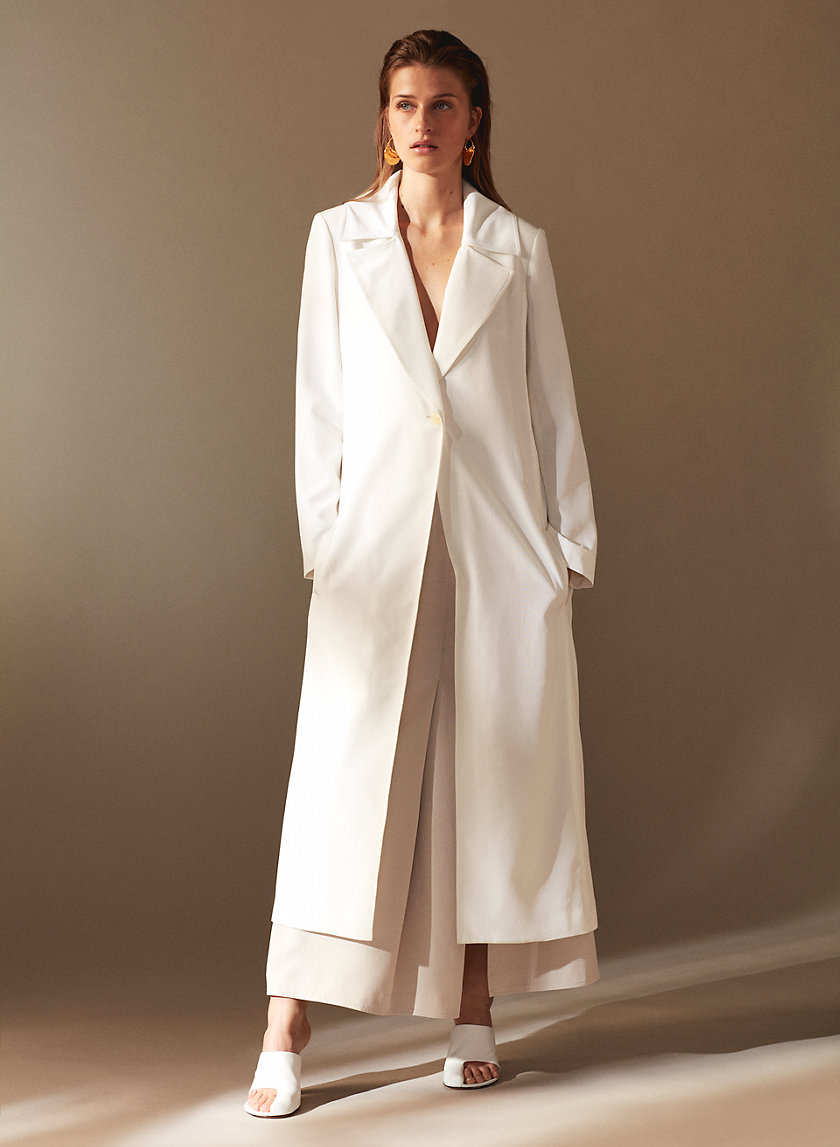 1-01 Babaton LIPPMAN ROBE | Aritzia 1-01 Babaton LIPPMAN ROBE | Aritzia