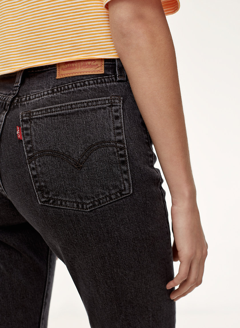 WEDGIE STRAIGHT WEDGIE STRAIGHT