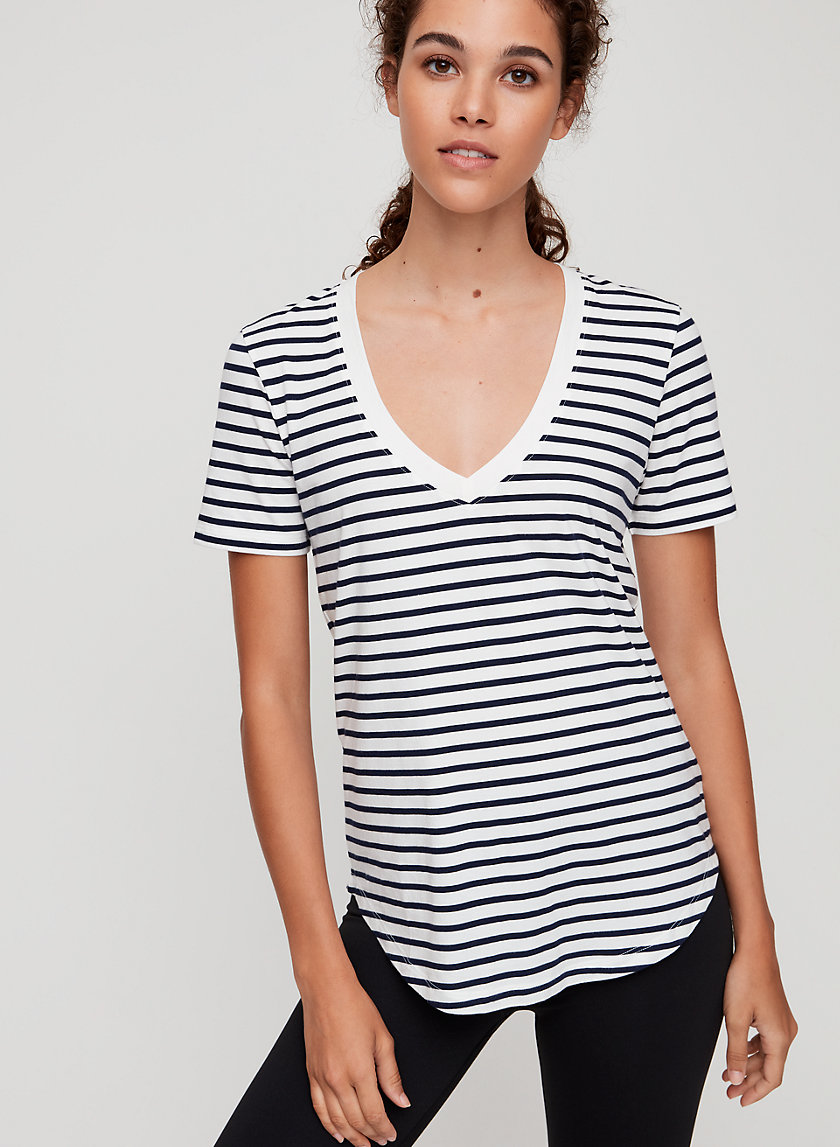 FOUNDATION V-NECK - Striped V-neck t-shirt FOUNDATION V-NECK - Striped V-neck t-shirt