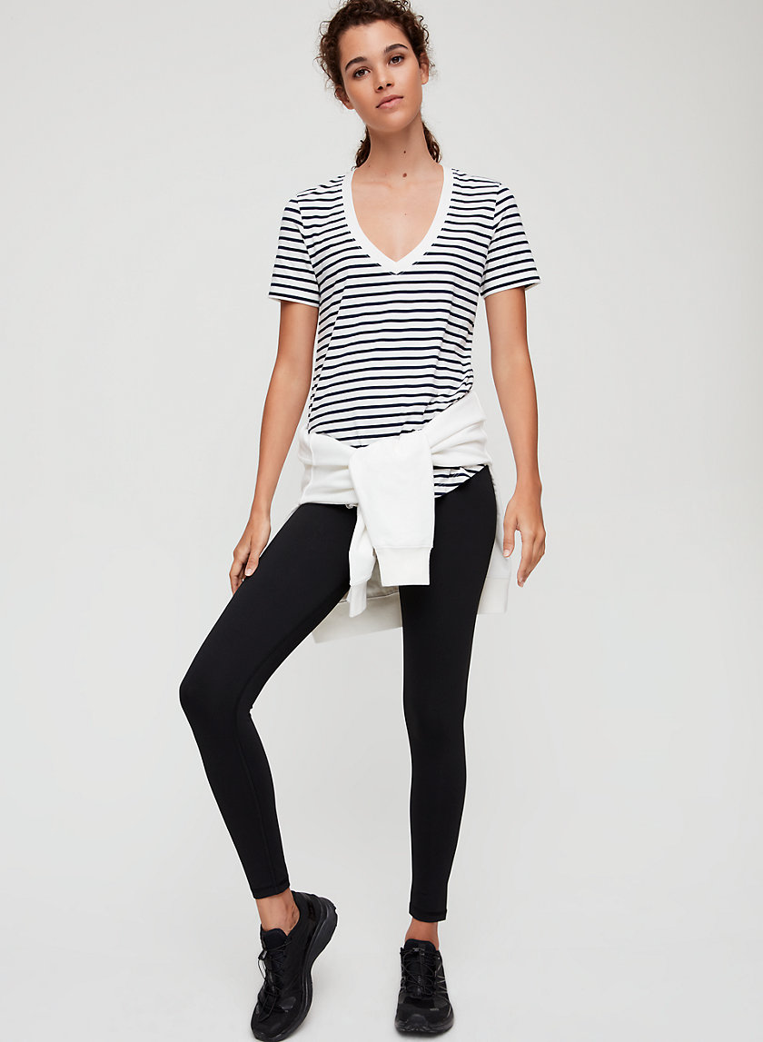 FOUNDATION V-NECK - Striped V-neck t-shirt FOUNDATION V-NECK - Striped V-neck t-shirt
