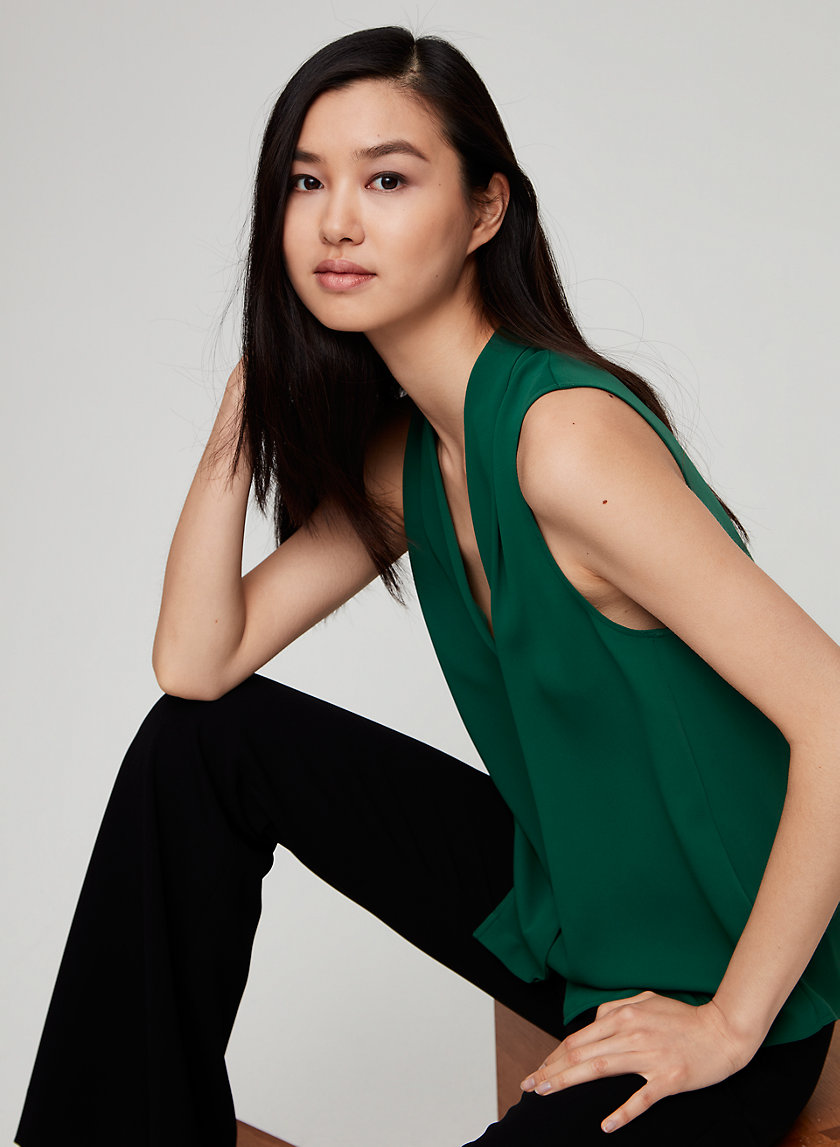 SLEEVELESS POWER BLOUSE - Sleeveless, matte-satin blouse SLEEVELESS POWER BLOUSE - Sleeveless, matte-satin blouse