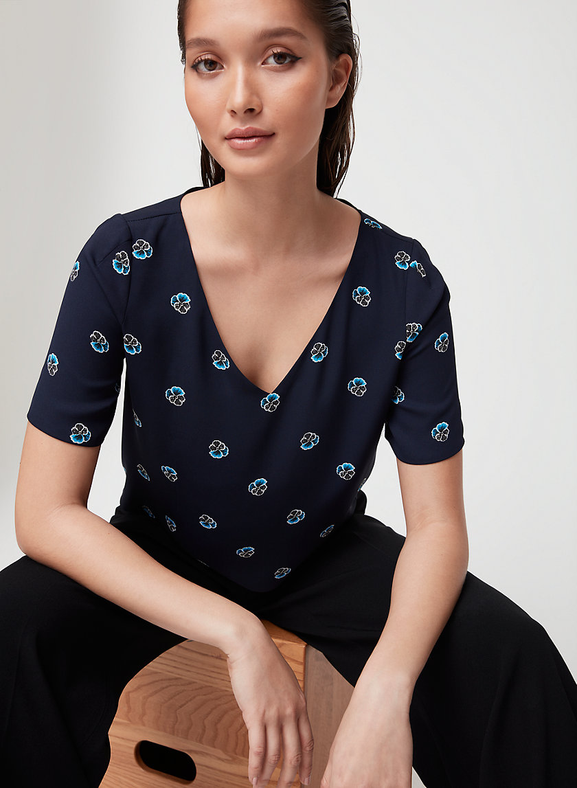 Babaton RANDY BLOUSE | Aritzia Babaton RANDY BLOUSE | Aritzia