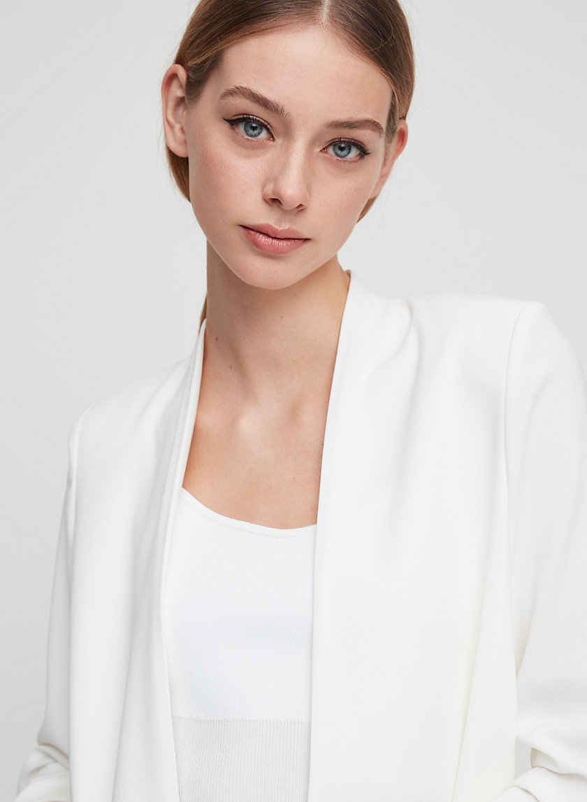POWER SHORT BLAZER - Cropped, 3/4 rolled sleeve blazer POWER SHORT BLAZER - Cropped, 3/4 rolled sleeve blazer