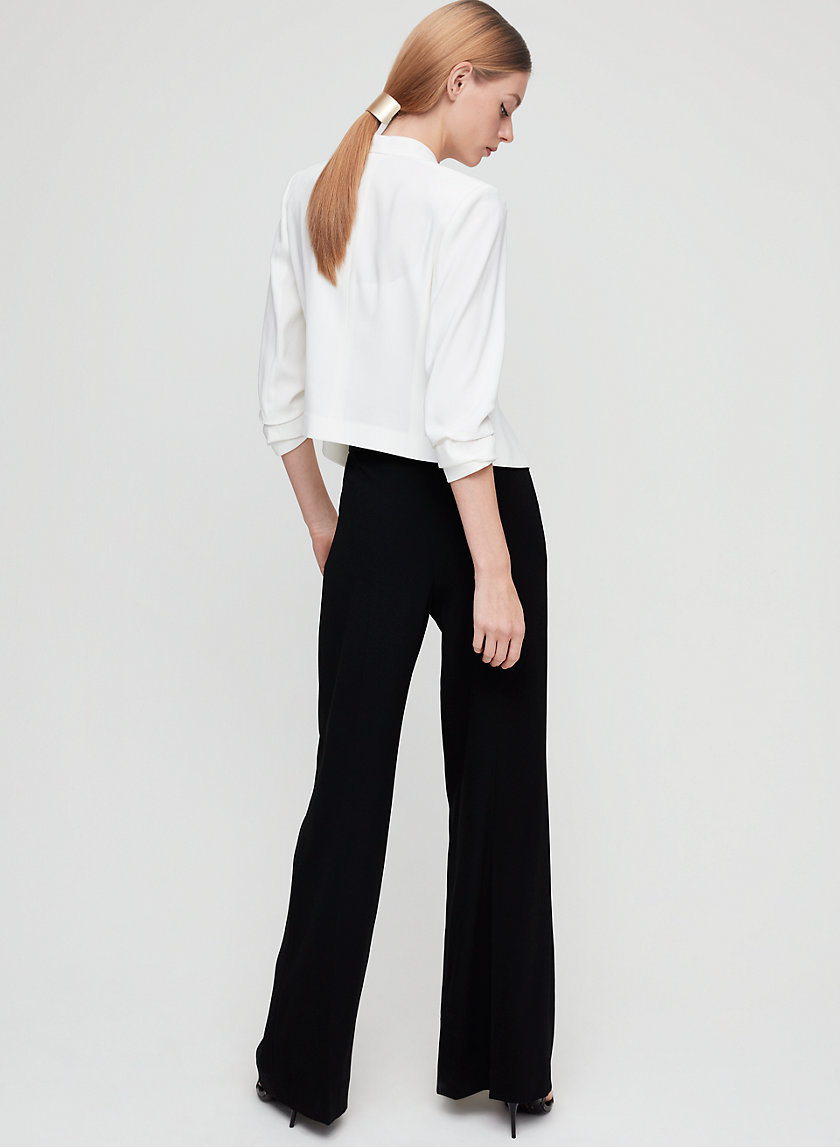 POWER SHORT BLAZER - Cropped, 3/4 rolled sleeve blazer POWER SHORT BLAZER - Cropped, 3/4 rolled sleeve blazer