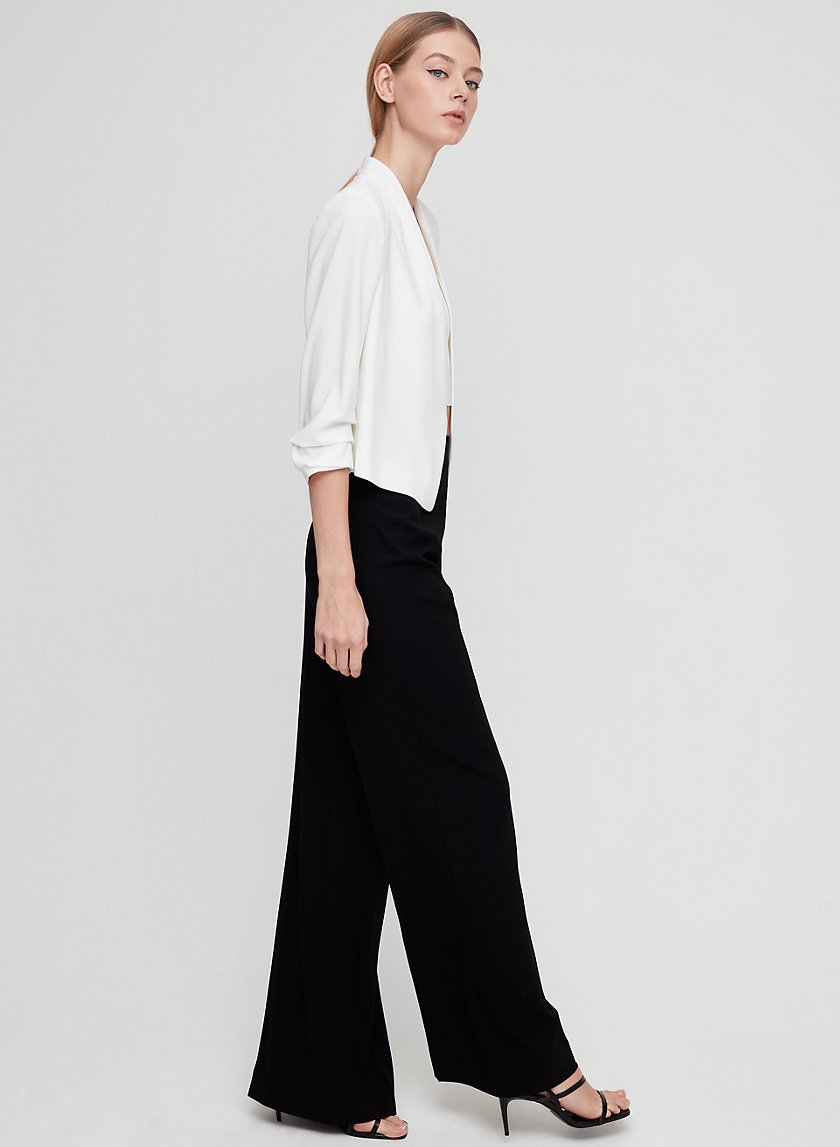 POWER SHORT BLAZER - Cropped, 3/4 rolled sleeve blazer POWER SHORT BLAZER - Cropped, 3/4 rolled sleeve blazer