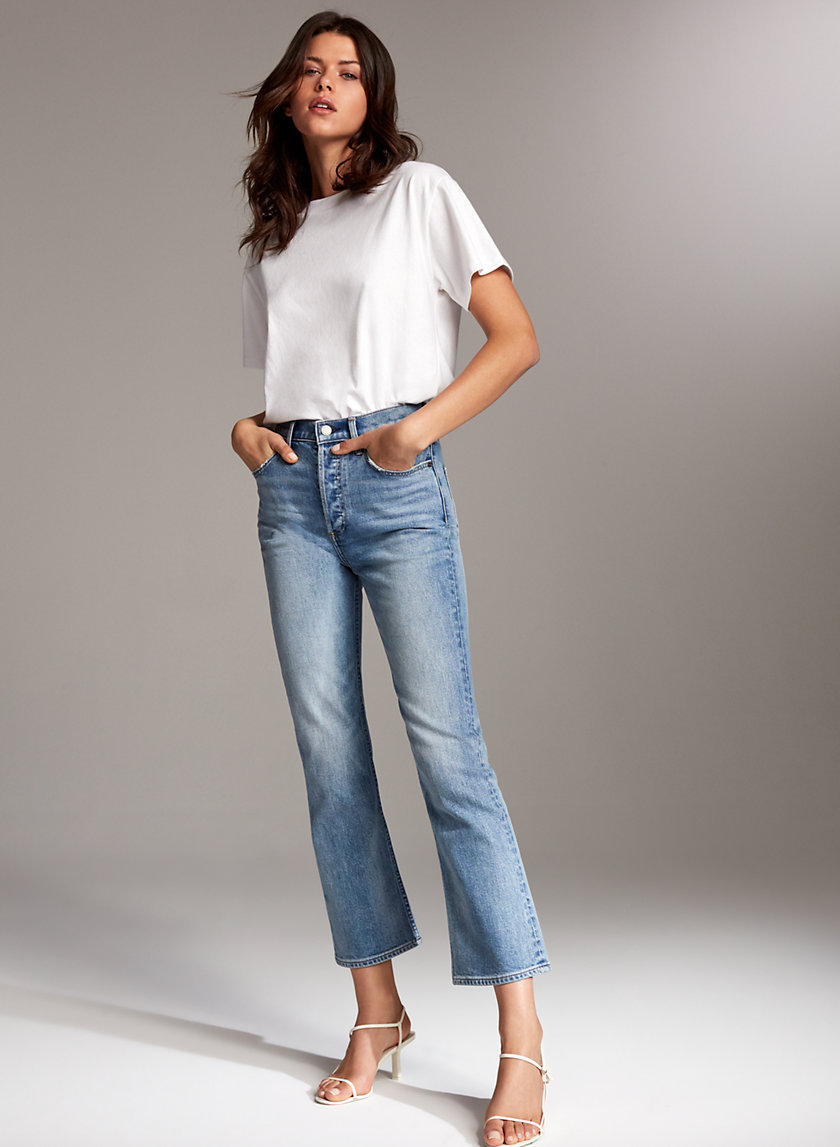 Denim Forum THE BAILEY CROP FLARE | Aritzia Denim Forum THE BAILEY CROP FLARE | Aritzia
