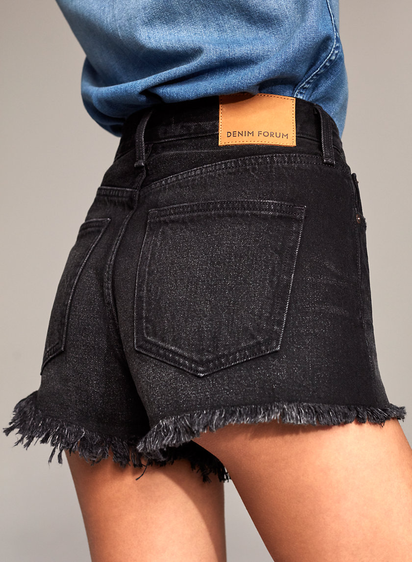 THE EX BOYFRIEND SHORT - Relaxed Denim Cut-Off Shorts THE EX BOYFRIEND SHORT - Relaxed Denim Cut-Off Shorts