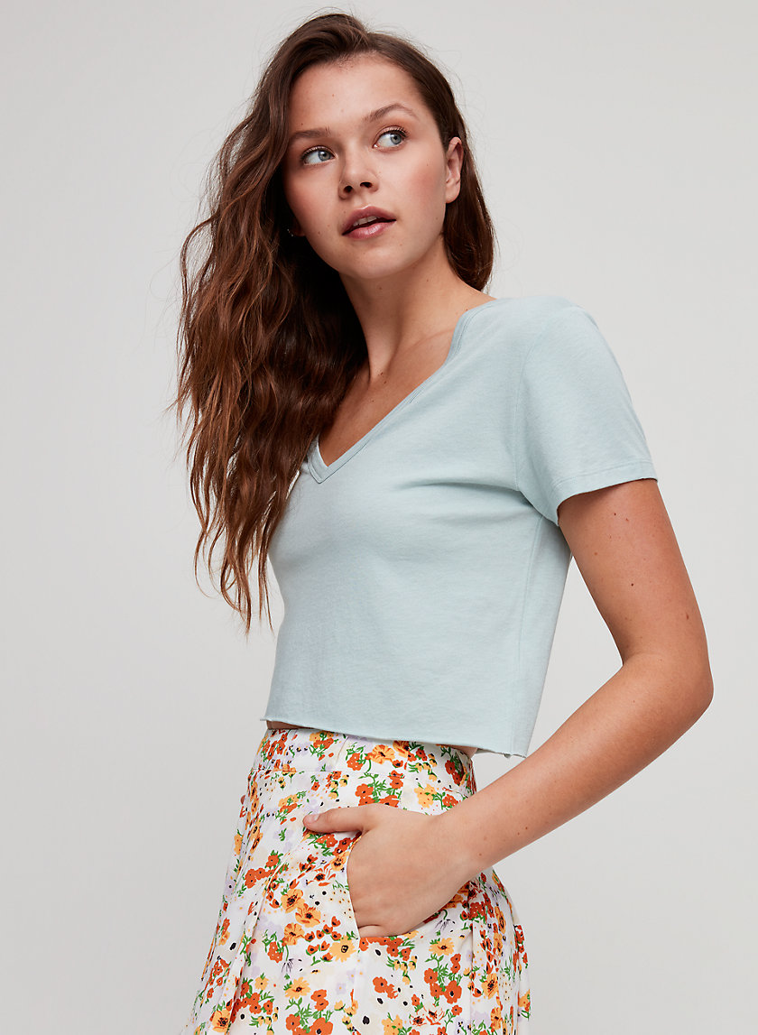 SARAH T-SHIRT - Cropped, V-neck t-shirt SARAH T-SHIRT - Cropped, V-neck t-shirt