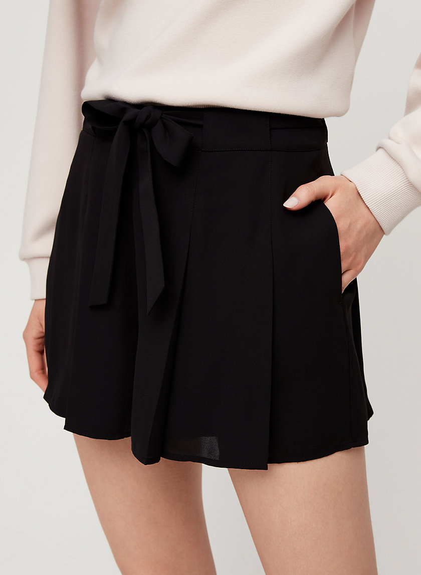 Sunday Best WESTLEY SHORT | Aritzia Sunday Best WESTLEY SHORT | Aritzia