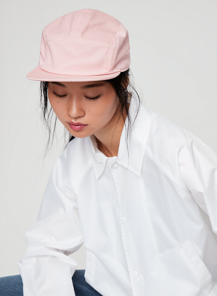 FITTED 5 PANEL - Flat-brim ball cap FITTED 5 PANEL - Flat-brim ball cap