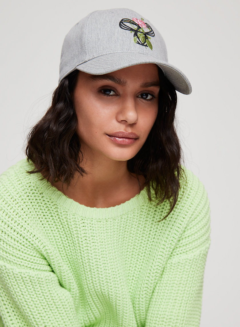 BASEBALL SNAPBACK - Embroidered ball cap BASEBALL SNAPBACK - Embroidered ball cap