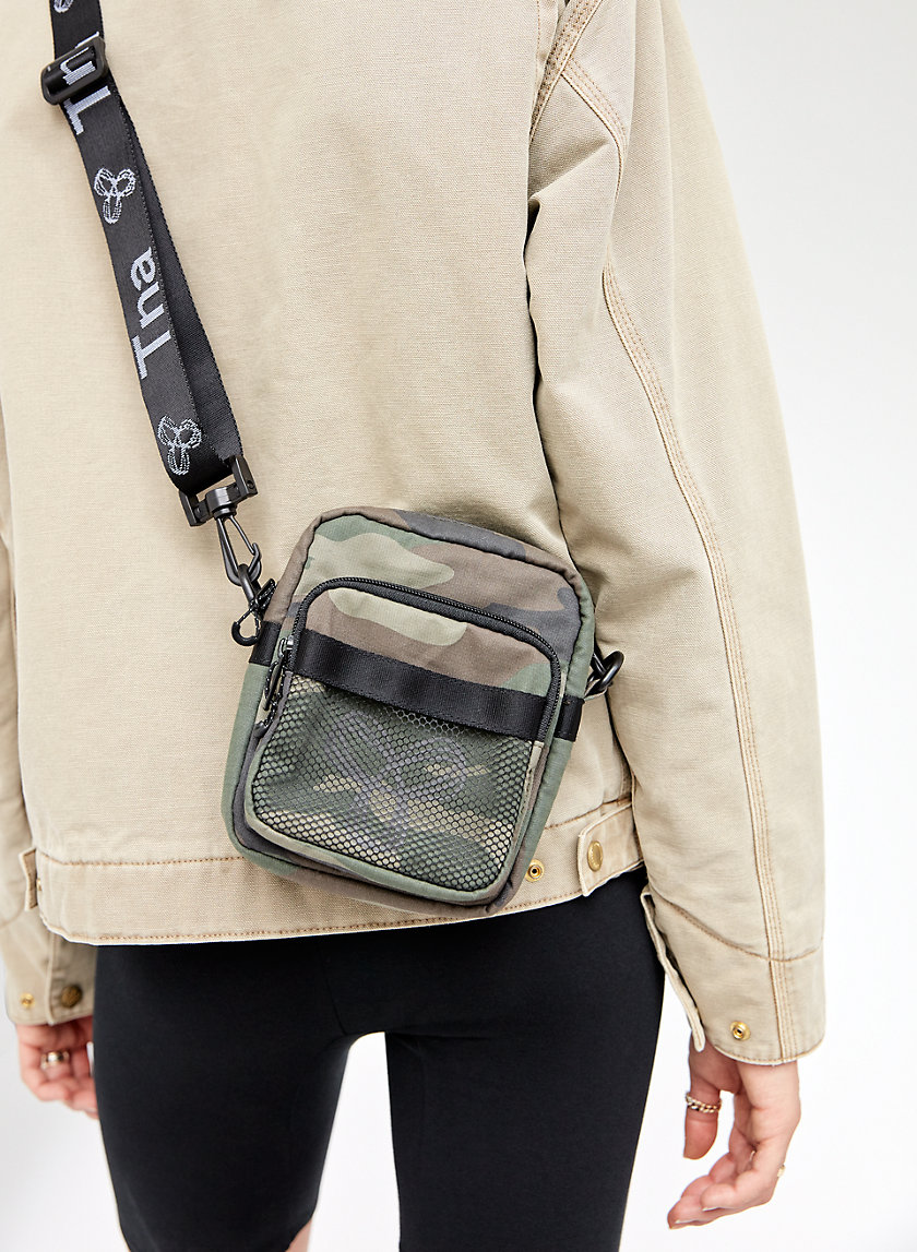ZOET CAMERA BAG - Camo crossbody bag ZOET CAMERA BAG - Camo crossbody bag