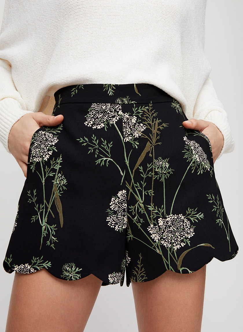 ARBRE SHORT - High-waisted, scalloped shorts ARBRE SHORT - High-waisted, scalloped shorts