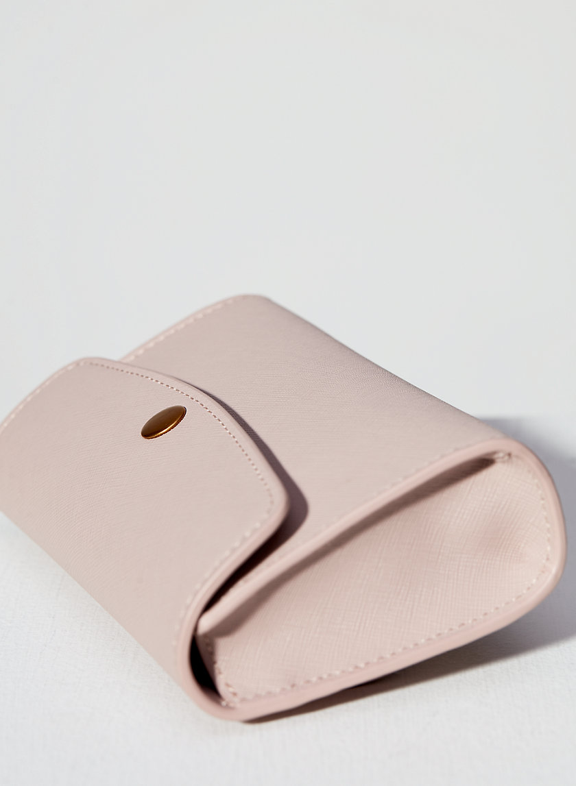 belt bag aritzia