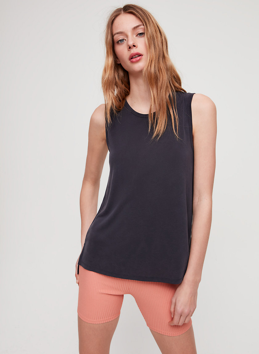 JOVI TANK - High-low crewneck tank JOVI TANK - High-low crewneck tank