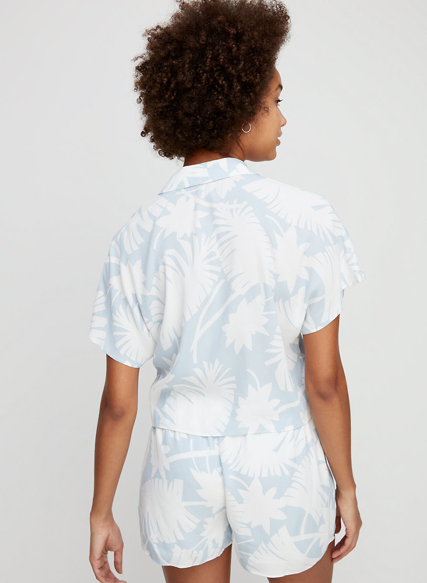 THE TIE-FRONT BLOUSE - Cropped, short-sleeve blouse THE TIE-FRONT BLOUSE - Cropped, short-sleeve blouse