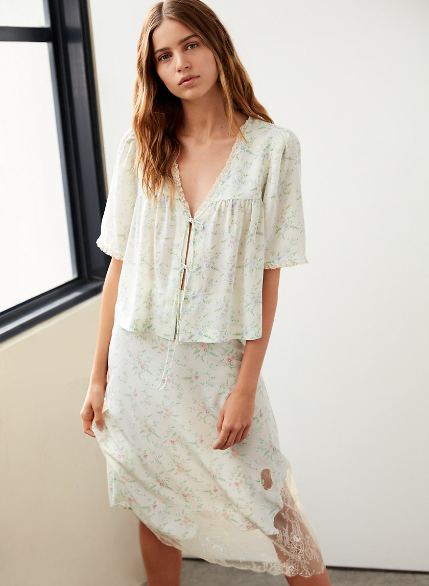 Le Fou Wilfred CAREEN BLOUSE | Aritzia Le Fou Wilfred CAREEN BLOUSE | Aritzia