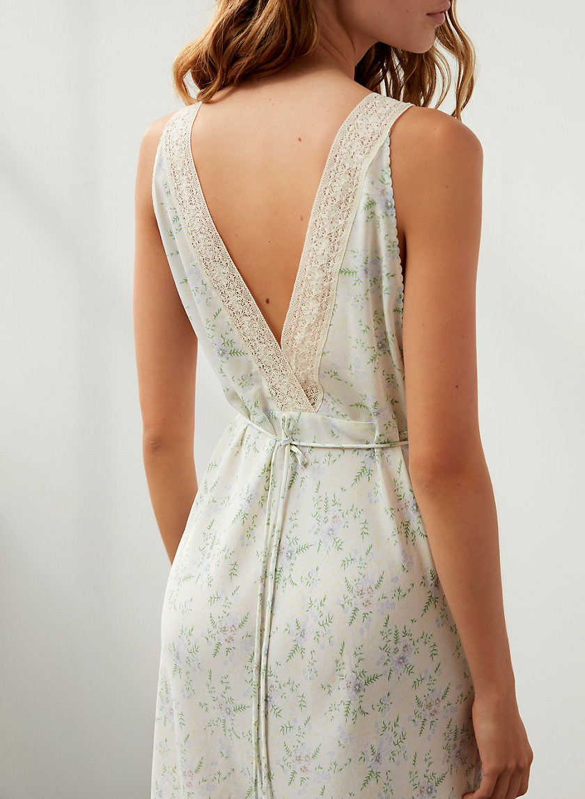 Aritzia le 2024 fou dress