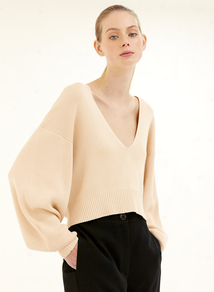 NAYA SWEATER - Cropped, V-neck sweater NAYA SWEATER - Cropped, V-neck sweater