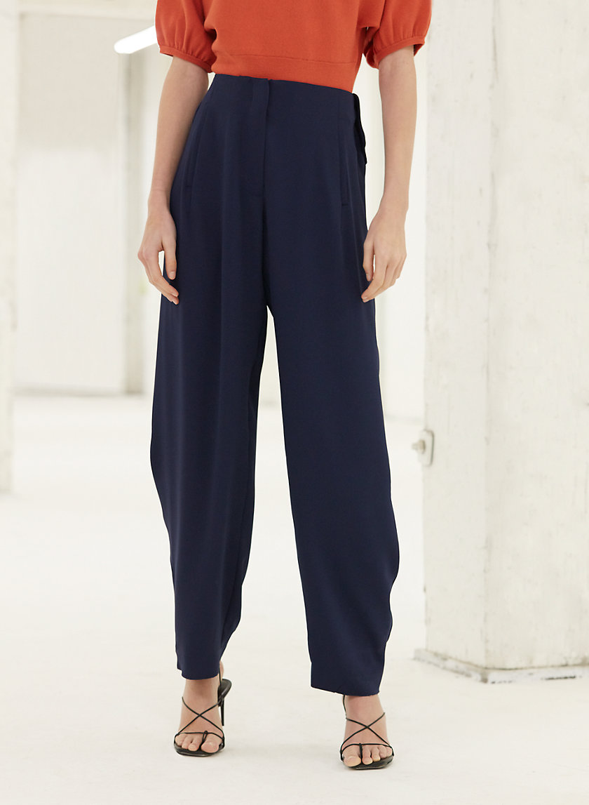 JEMIMA PANT - High-waisted, ruffled pant JEMIMA PANT - High-waisted, ruffled pant