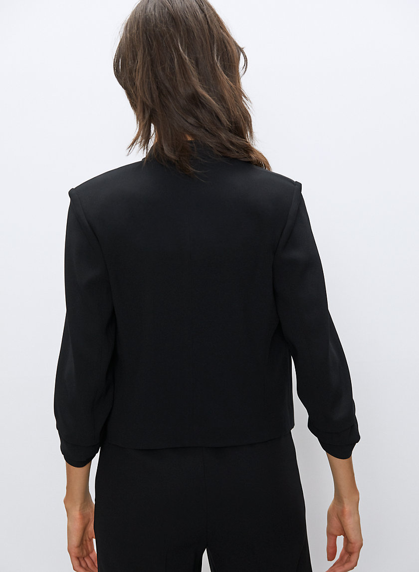 POWER SHORT BLAZER - Cropped, 3/4 rolled sleeve blazer POWER SHORT BLAZER - Cropped, 3/4 rolled sleeve blazer