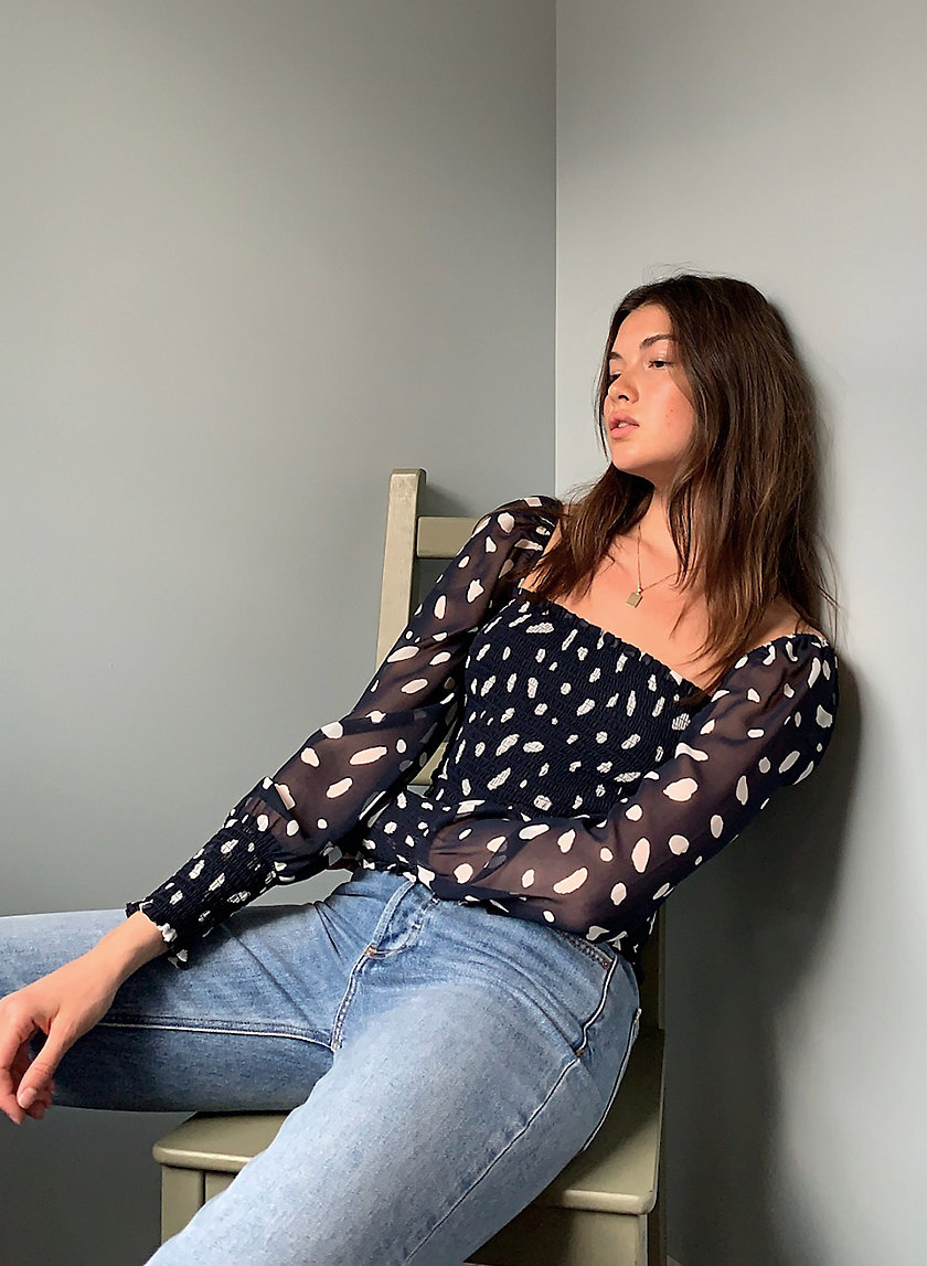 Wilfred SAGA BLOUSE | Aritzia INTL