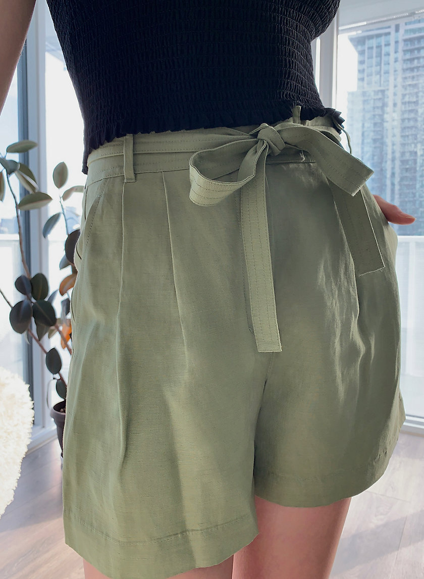 Wilfred KAFKA SHORT | Aritzia CA