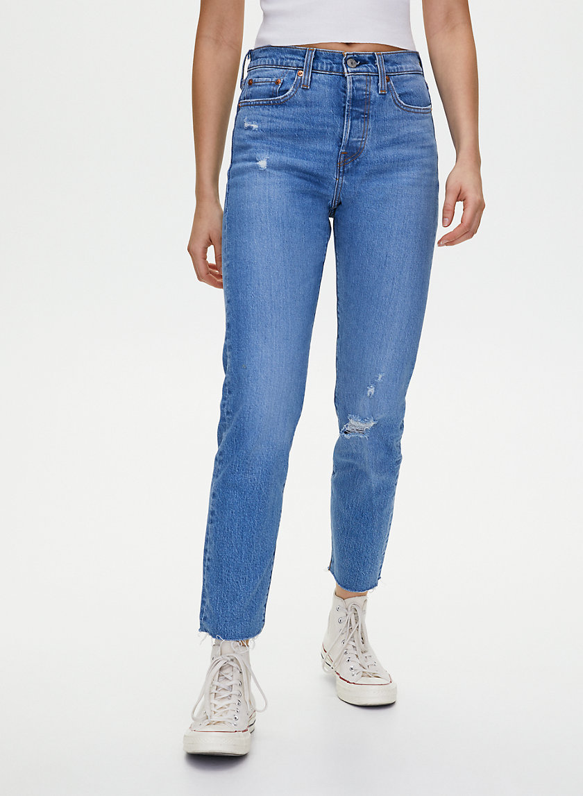 aritzia levi's wedgie icon