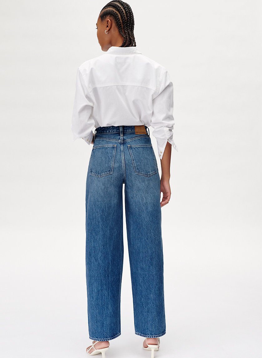 Denim Forum THE MIA HIGH RISE CURVE 31L | Aritzia US